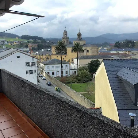 M Ramona Reja Diaz Apartment